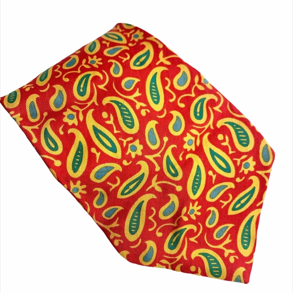Yves Saint Laurent Neck Tie Red Paisley YSL Paris All Silk Necktie Men Accessory